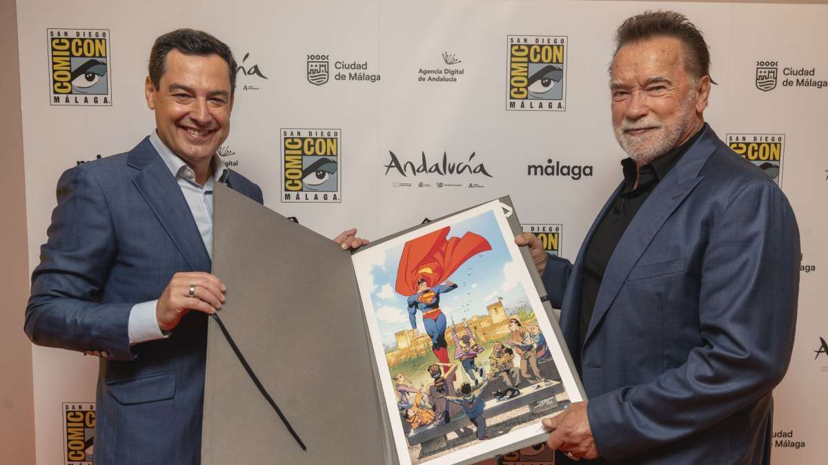 Schwarzenegger pone el broche de oro a la Comic-Con Málaga junto a Banderas y Álex de la Iglesia