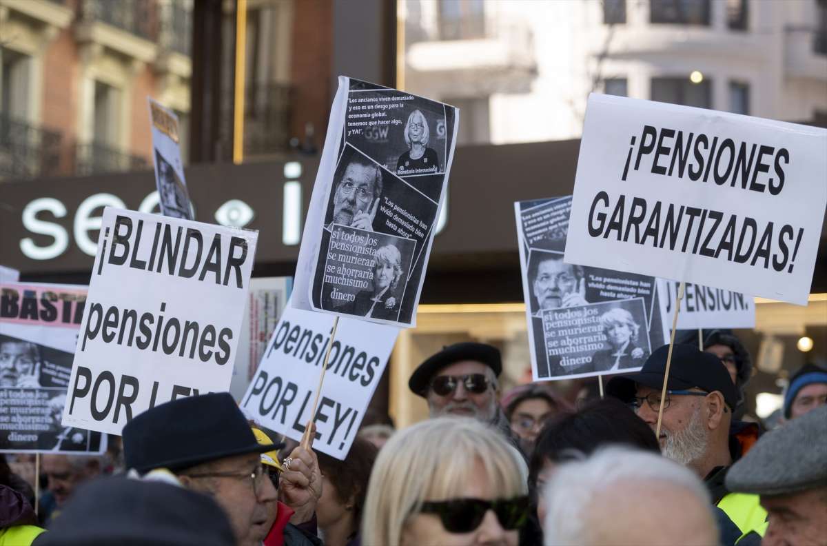 Las pensiones subirán por ley otro 2,6% en 2026 con un gasto extra de 5.000 millones