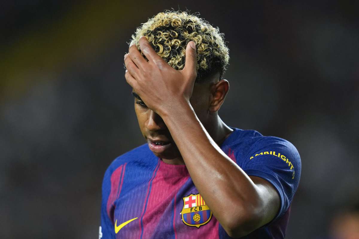 El PSG, con medio equipo suplente, deja en evidencia al Barça (1-2) en Montjuïc