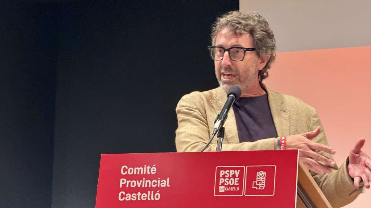 El número dos de Morant advierte a Mazón que si va a la procesión del 9 d'Octubre "no puede ser cívica"
