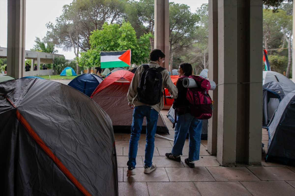 Los jóvenes de S'ha Acabat, vetados de nuevo en una universidad catalana: "Es discriminación política"