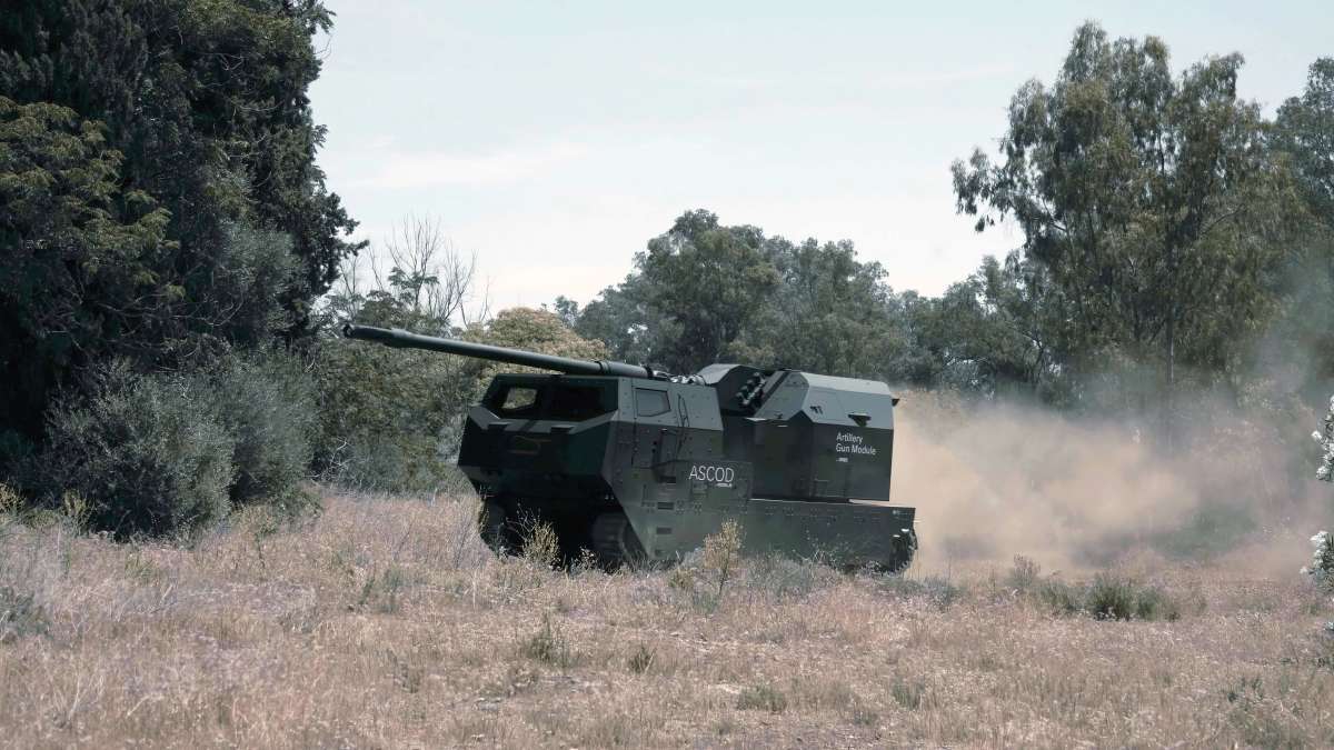 General Dynamics lanza una ofensiva inédita ante Indra por contratos de Defensa de 2.000 millones