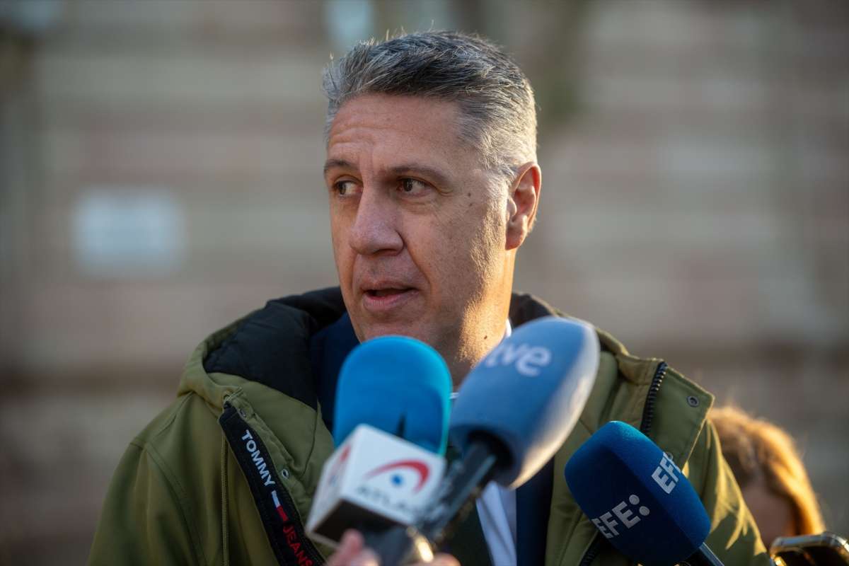 Albiol extrema su discurso en inmigración para reprimir el 'efecto Aliança' en Badalona