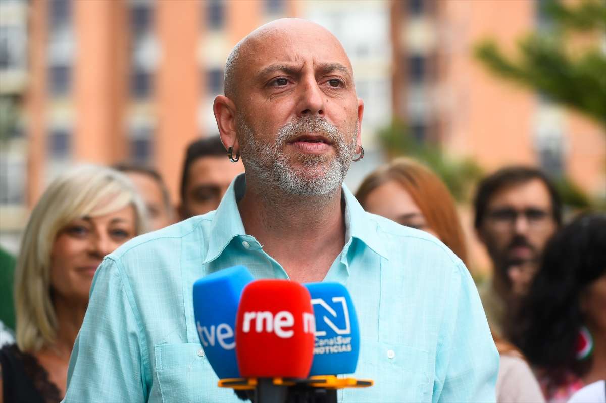 La izquierda se atomiza en Andalucía: IU lanza su candidatura con Ernesto Alba como único aspirante