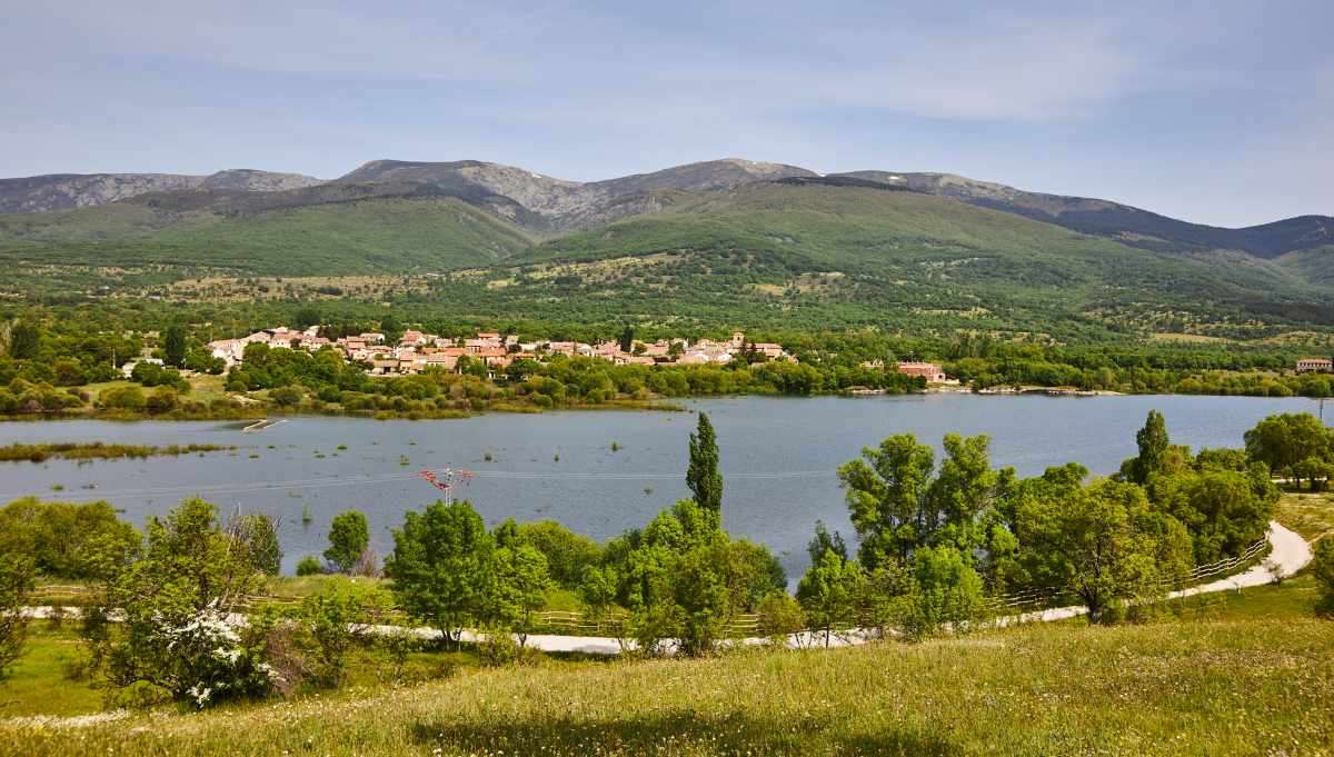 Pinilla del Valle, el portal que conecta Madrid con la prehistoria