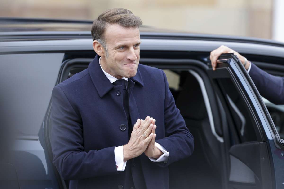 Macron sondea disolver la Asamblea y convocar elecciones con los presidentes de las Cámaras