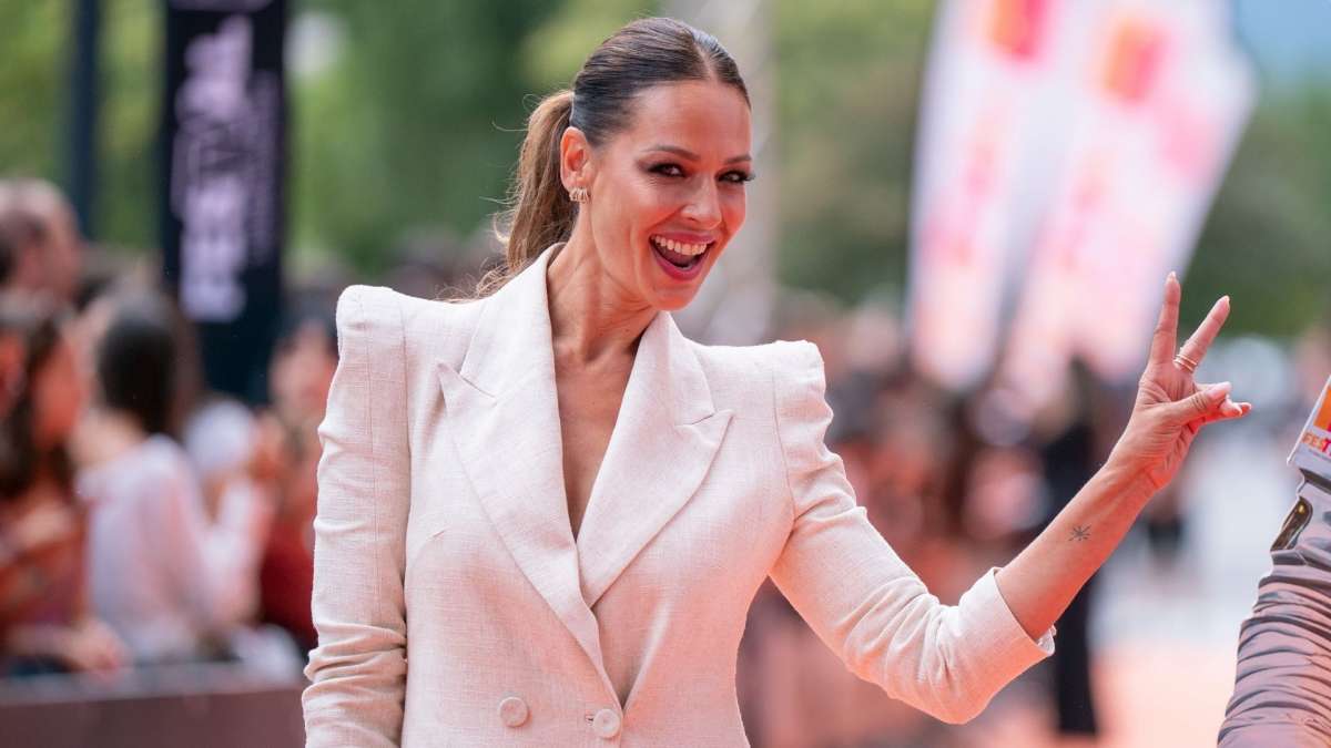 Desvelan la verdad sobre el nuevo novio de Eva González: ¿Quién es su “amigo especial"?