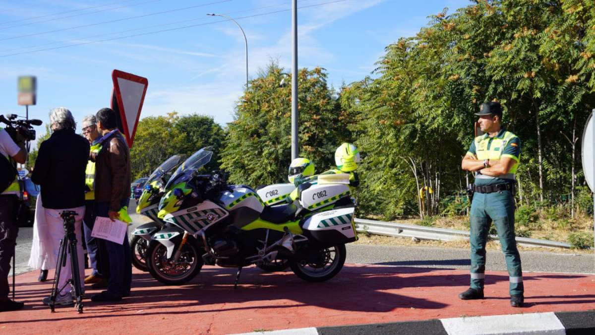 La DGT pone fin a los controles de su campaña contra las distracciones al volante