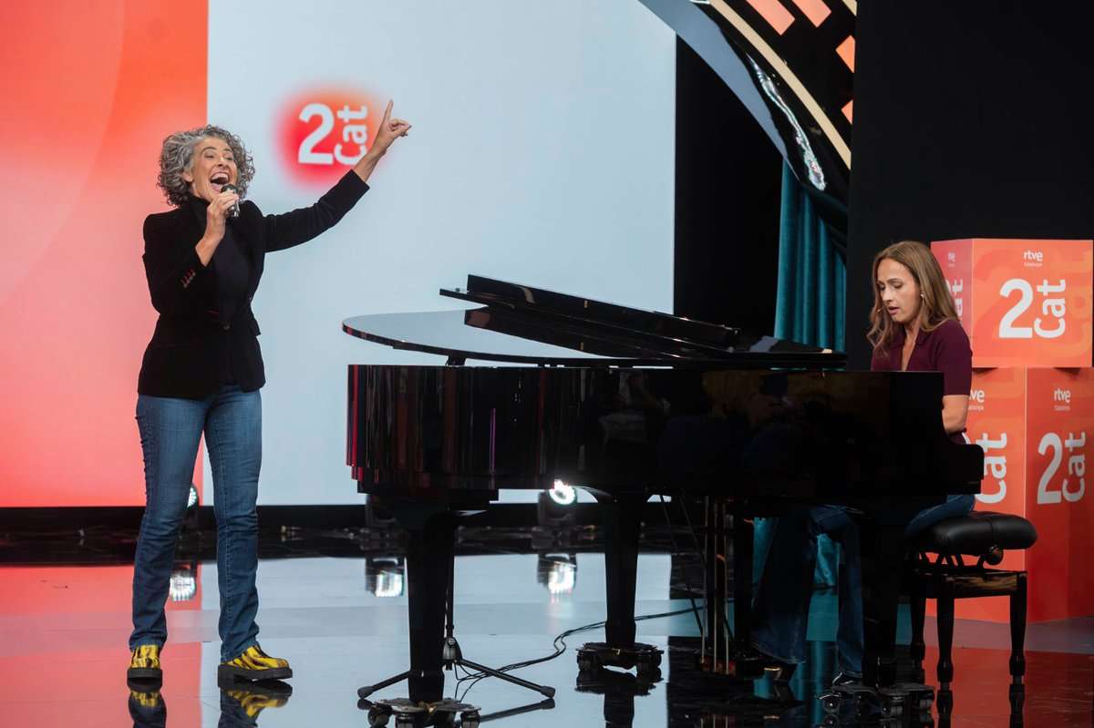 2Cat: arranca la tele en catalán con la que Puigdemont quiere derribar a la "españolizada" TV3