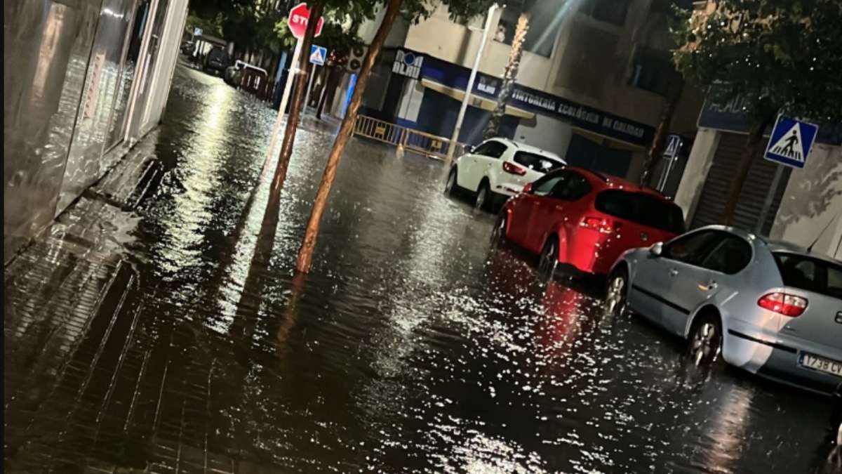 Vuelven a inundarse pueblos en Valencia que esperan las ayudas del Gobierno para infraestructuras