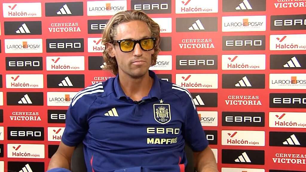 La comunidad científica deja 'fuera de juego' a Marcos Llorente por su teoría sobre las estelas de los aviones