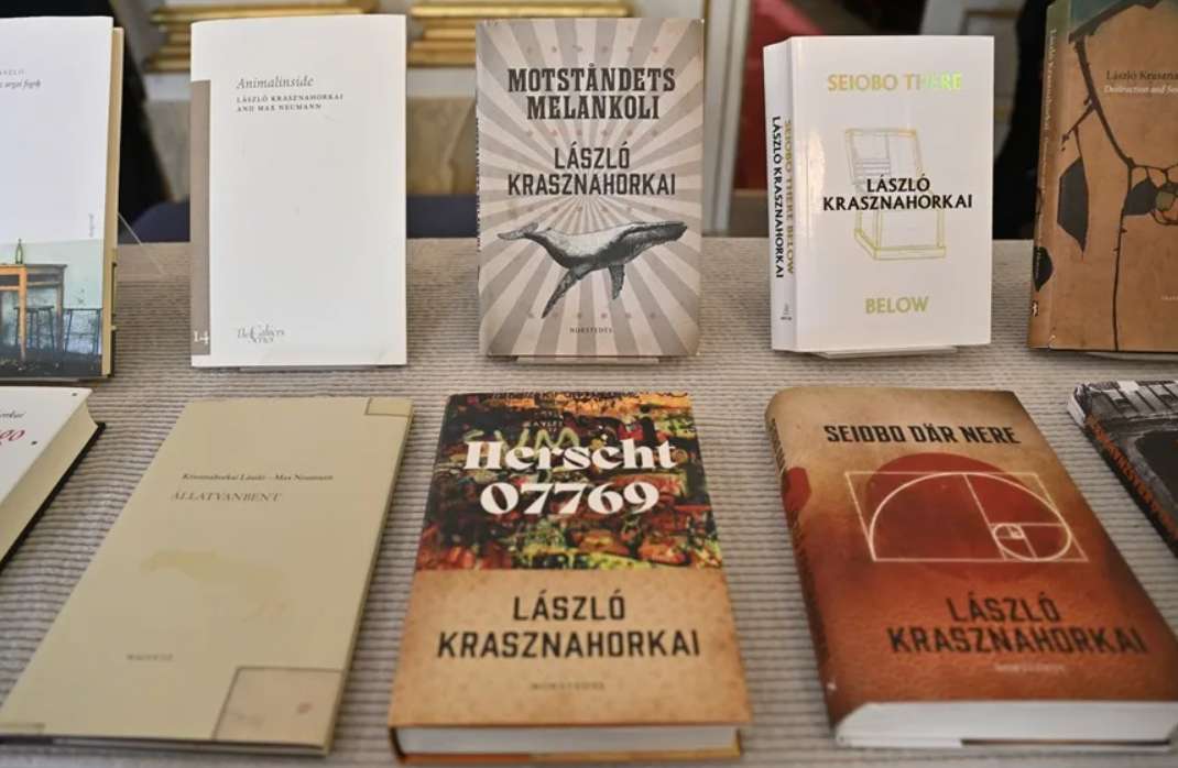 Del campo extremeño a las granjas comunistas: 5 libros para entender a László Krasznahorkai
