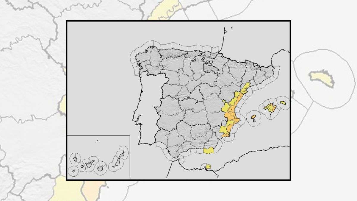 La AEMET mantiene la alerta en Alicante y Murcia por lluvias torrenciales