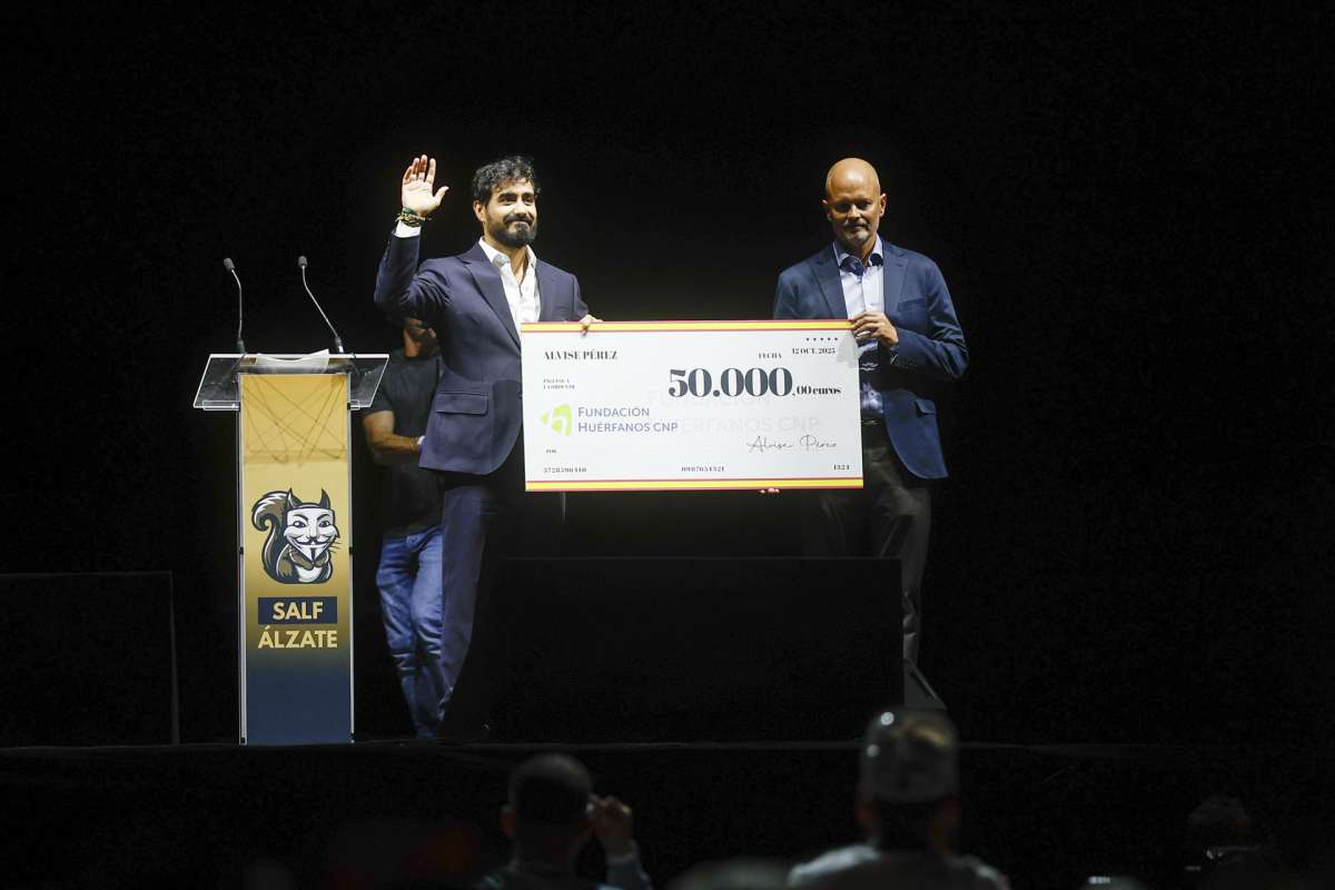La Fundación de Huérfanos de la Policía rechaza 50.000 euros del sueldo de Alvise: "Somos neutrales"
