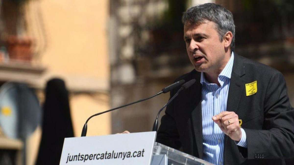 Así es López Bofill, el exconcejal ultra de Junts que quiere arrebatarle el liderazgo a Puigdemont