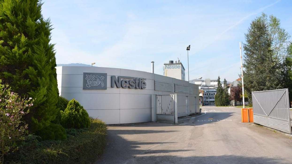 Fábrica de Nestlé en La Penilla de Cayón, Cantabria - EFE Fábrica de Nestlé en La Penilla de Cayón, Cantabria - EFE