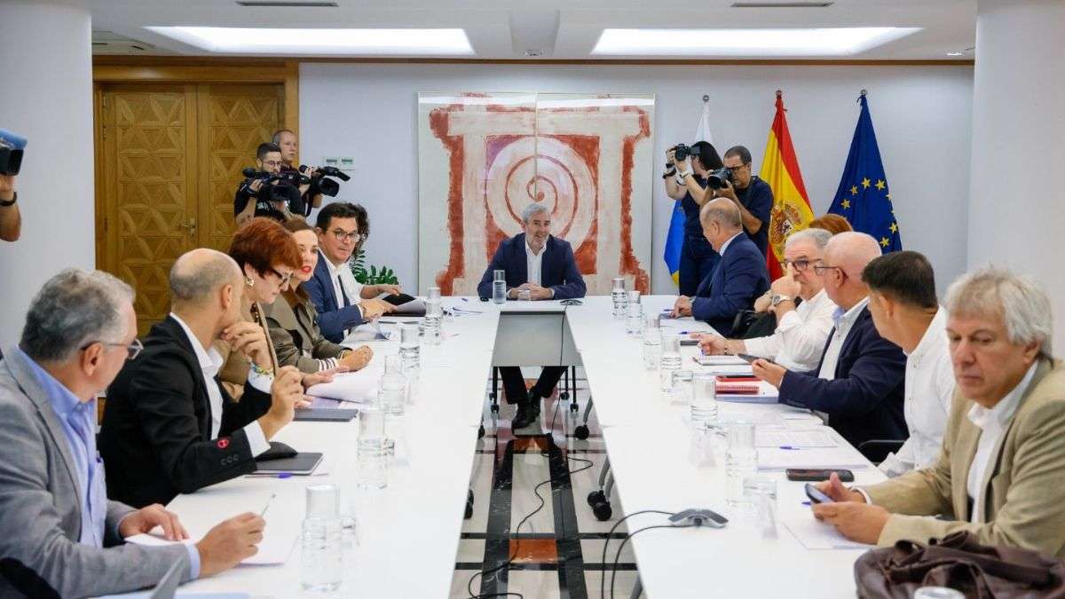 Canarias perdió 1.200 millones de fondos de la UE durante el gobierno regional del PSOE