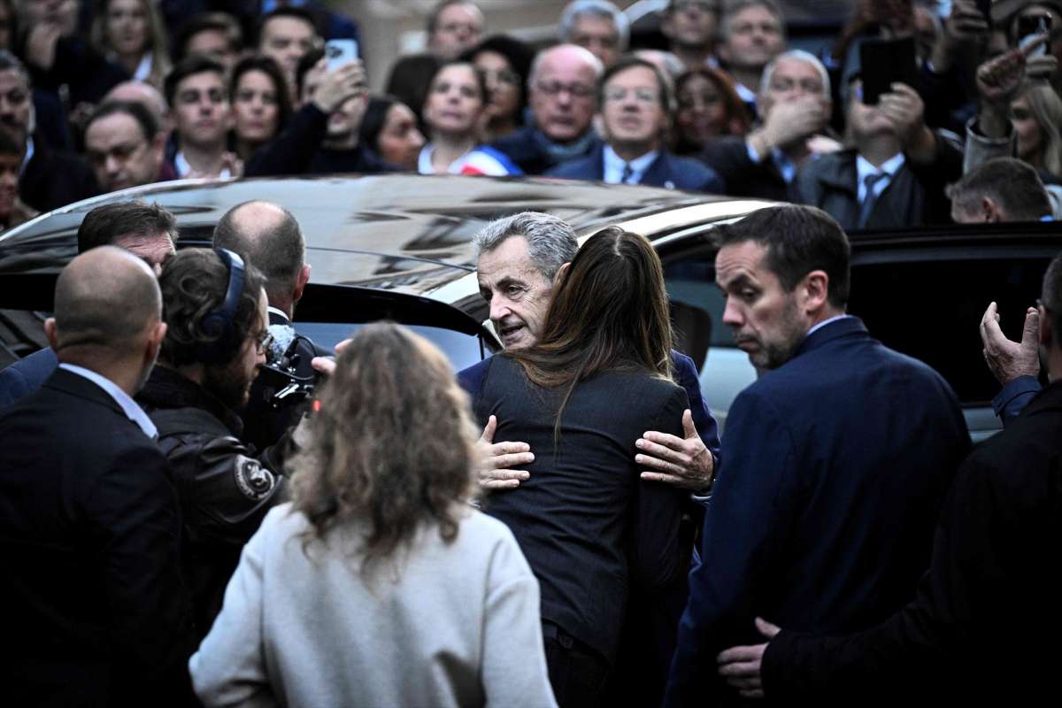 Sarkozy entra en prisión por la financiación de su campaña de 2007