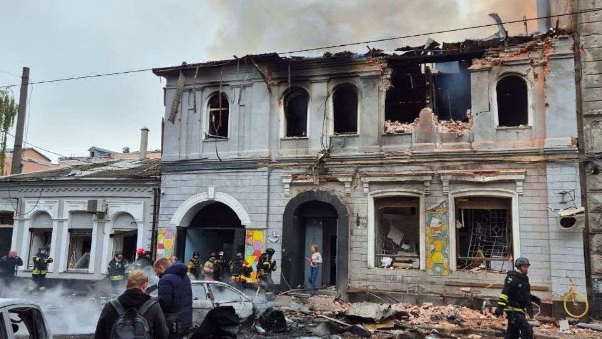 Rusia bombardea una guardería en Járkov: un muerto, varios heridos y 50 niños evacuados