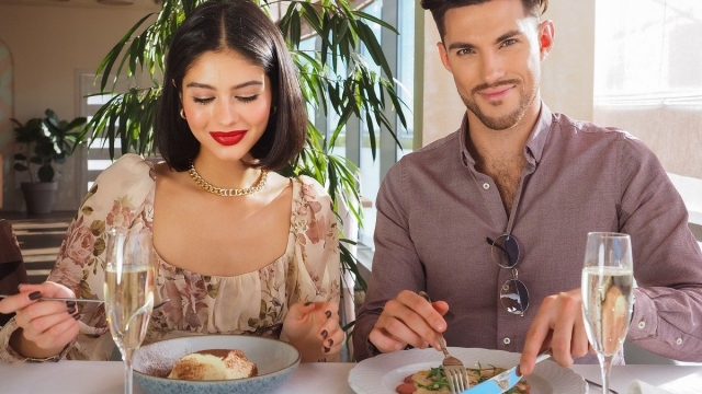 ¿Quién paga en la primera cita? El dinero sí importa a la hora de enamorarse