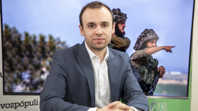 Yago Rodríguez (The Political Room), sobre el gasto en Defensa: 