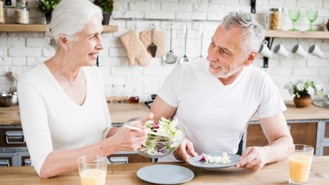 ¿Sufres artrosis? Estos son los alimentos que pueden aliviar los síntomas