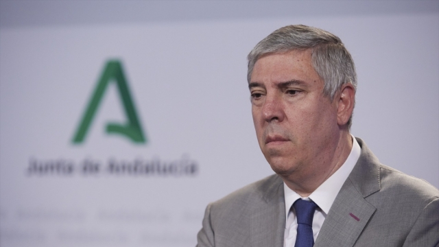 Goldman Sachs triplica su participación en Indra tras la reestructuración de De los Mozos