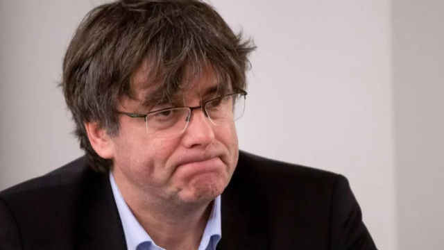 El PSOE responde a Puigdemont tras su acusación sobre el indulto: 