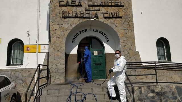 El escándalo de los cuarteles salpica a la mujer del general Jarava: la Guardia Civil rastrea sus firmas