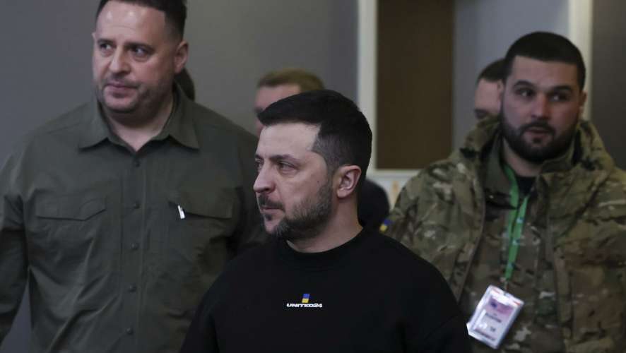 Kiev destapa presunta trama de sobornos relacionada con adquisición de material de guerra