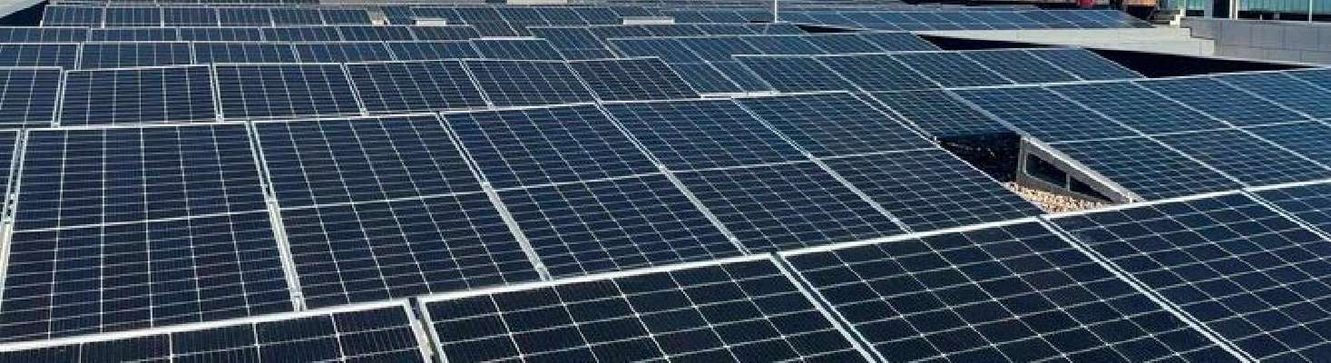 La solar de Repsol y Telefónica asume un “alto nivel de incertidumbre” por el bajo precio de la electricidad 