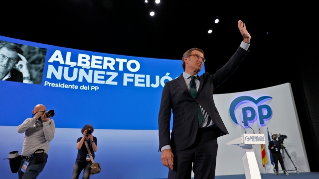 Alberto Núñez Feijóo, elegido nuevo presidente del PP con el 98,35% de los votos