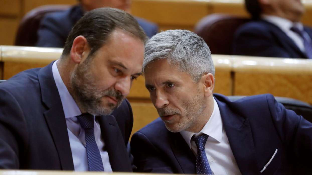 Ábalos quiere que Marlaska declare para exculparle, pero amenaza con  'desnudar' a Interior | Vozpópuli