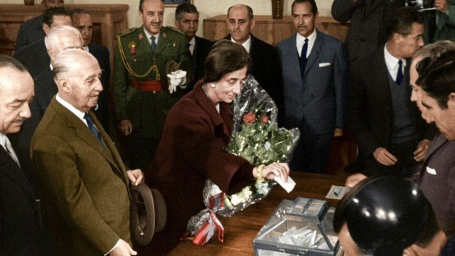 Las elecciones del franquismo que defiende Ortega Smith: así se votaba durante la dictadura