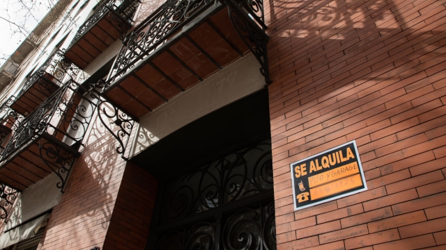 El boom de la oferta de vivienda en alquiler por la covid se frena en Barcelona