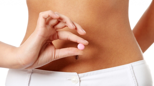 Cómo adelgazar sin dieta ni ejercicio: pastillas, parches y cremas que te hacen perder peso