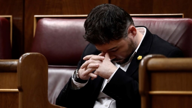 ERC acusa al Gobierno de sufrir presiones empresariales en la víspera de los pactos de la Moncloa