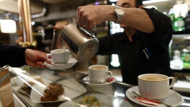 España creó medio millón de empleos en 2024, un 7% menos que en 2023