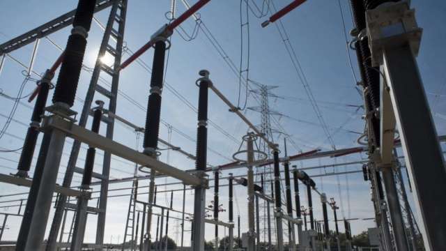 Red Eléctrica inyecta más nuclear y gas para evitar un nuevo caos en el puente de mayo