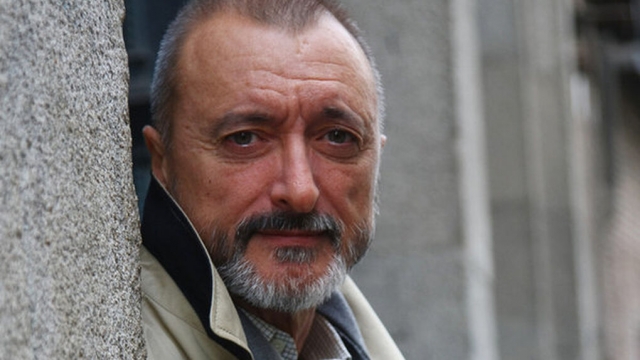 Pérez Reverte anuncia una nueva entrega del capitán Alatriste: 'Misión en París'