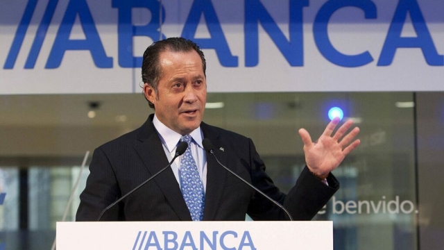 Abanca se lanza a por clientes de BBVA y Sabadell en plenos rumores de fusión 