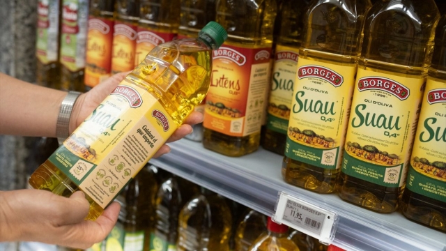 Aceite de oliva, de girasol, de aguacate... ¿Cuál es el mejor de todos para freír?