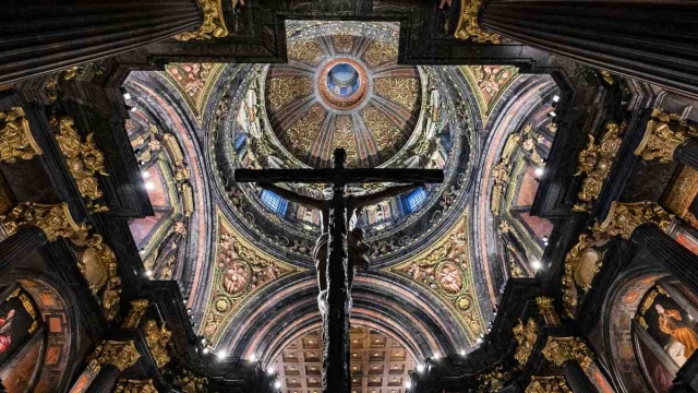 El Derecho Canónico da la razón al párroco de Segovia denunciado por el alcalde homosexual de Torrecaballeros