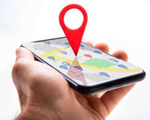 Redes sociales compartiendo la ubicación en tiempo real - EP